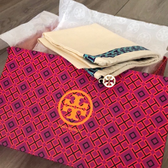 Tory Burch Miller Sandal - Picture 9 of 9